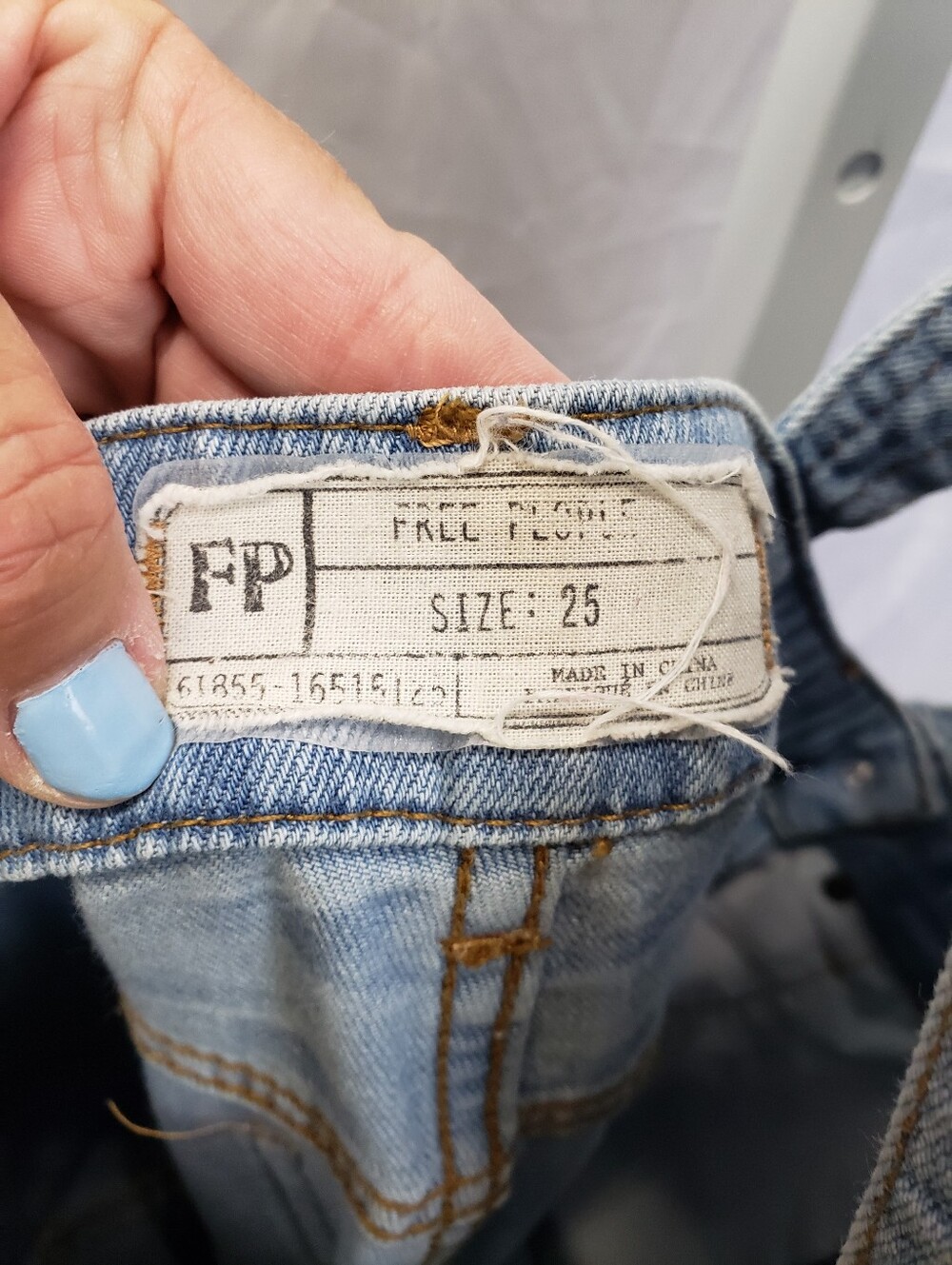 Free People Slim Denim Overalls Size 25 - Picture 4 of 8